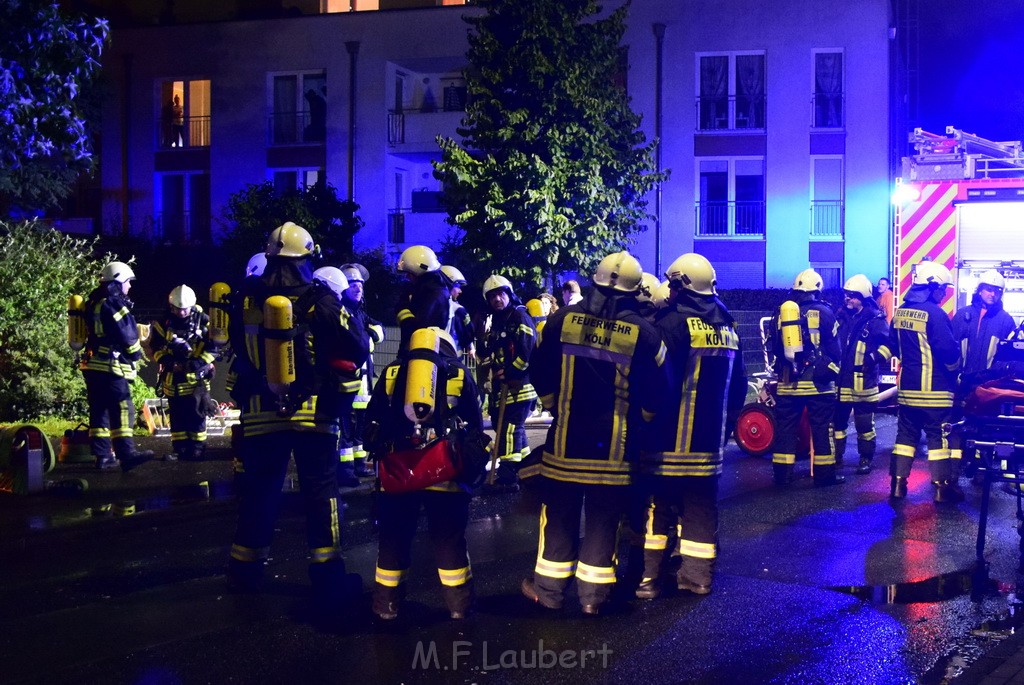 Feuer 2 Tiefgarage Koeln Hoehenhaus Ilfelder Weg P24.JPG - Miklos Laubert